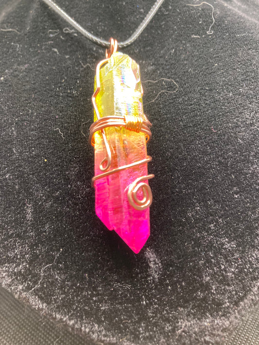 Strawberry 🍓 Lemonade Quartz pendant necklace